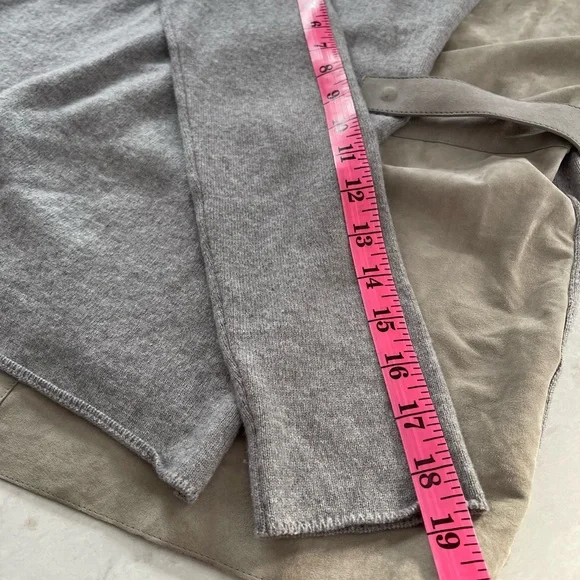 FABIANA FILIPPI Gray & Cream Turtleneck Sweater, Size Small/42 IT - Picture 11 of 15